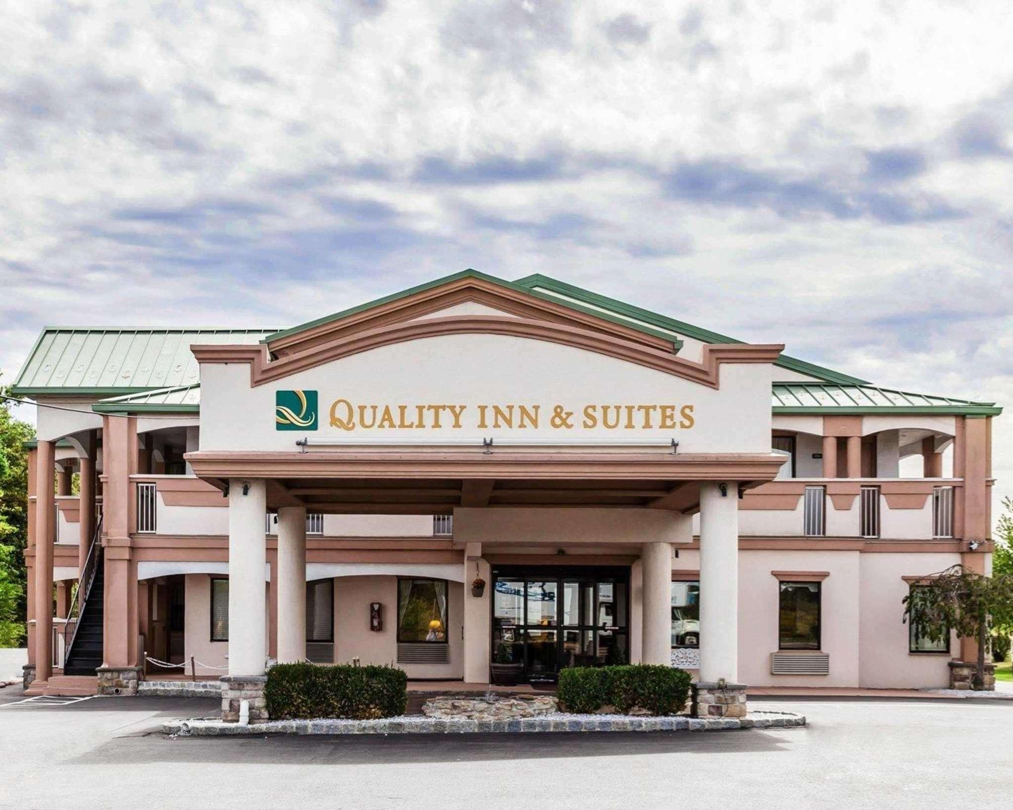 Quality Inn & Suites Quakertown-Allentown Dış mekan fotoğraf